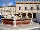 Piazza del Popolo, Pesaro