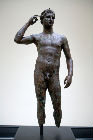 La statua dell'atleta di Fano o Lisippo La statua dell'atleta di Fano o Lisippo