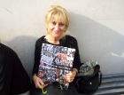 Luciana Littizzetto con una copia di "Fano Music Story" Luciana Littizzetto con una copia di "Fano Music Story"