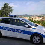 Auto della Polizia Locale a Castelleone di Suasa