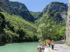 Escursione alla Gola del Furlo