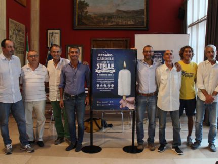 Incontro per Candele sotto le stelle a Pesaro