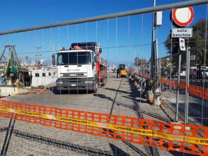 Lavori al porto di Pesaro