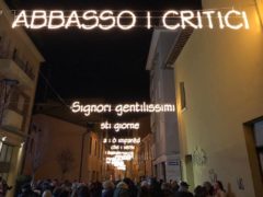 Luminarie in via Castelfidardo a Pesaro