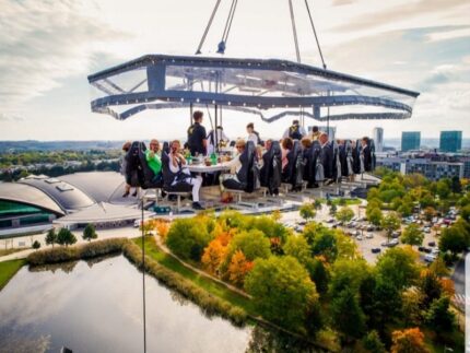 Dinner in the sky