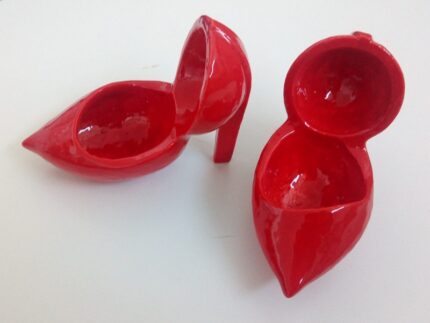 Iniziativa "Scarpette rosse in ceramica"