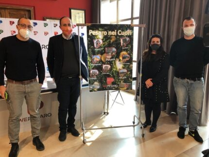 Presentazione delle iniziative natalizie a Pesaro