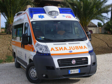 Ambulanza della Croce Azzurra