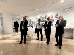 Delegazione pesarese in visita alla mostra dedicata a Lucio Dalla