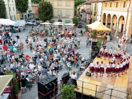 "Popoli in Festa"