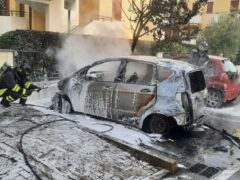 Automobili in fiamme a Montelabbate