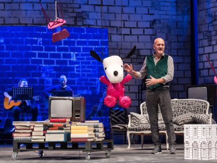 Claudio Bisio in "La mia vita raccontata male"