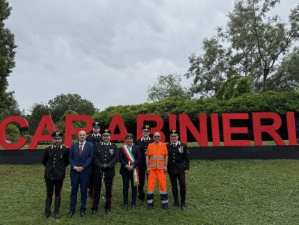 Carabinieri e Andrea Biancani
