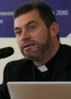 Don Ruggeri, portavoce della Curia fanese