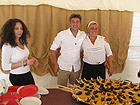 Al Pata Pata Beach Restaurant di Metaurilia di Fano il concerto live di Ja'quita e la paella di Deborah
