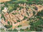 Veduta dall'alto del centro storico di Gradara