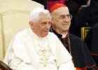 Papa Ratzinger ed il cardinal Bertone
